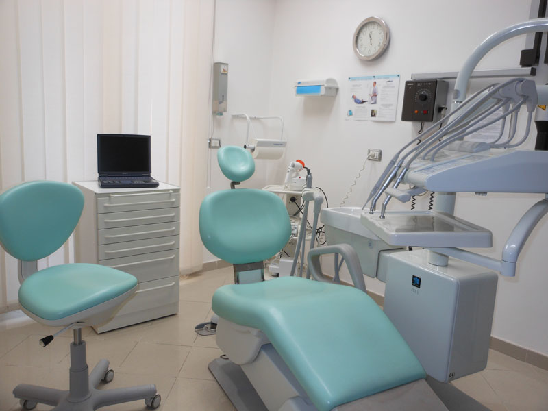 dentista cagliari: LA SALA D'INTERVENTO